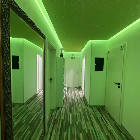 Modern Neuburg P - - 2 Zimmer, Komfort, Balkon, Wi-fi, Smart Tv, Grosse Dusche, Kueche Appartamento *