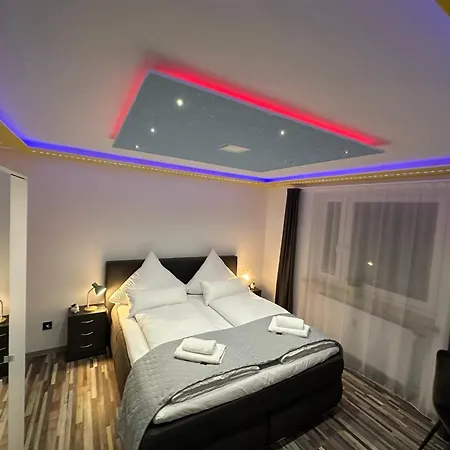 Appartamento Modern Neuburg P - - 2 Zimmer, Komfort, Balkon, Wi-fi, Smart Tv, Grosse Dusche, Kueche Neuburg an Der Donau