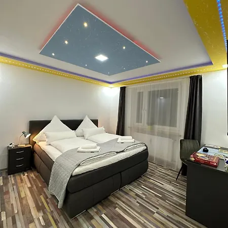 Appartamento Modern Neuburg P - - 2 Zimmer, Komfort, Balkon, Wi-fi, Smart Tv, Grosse Dusche, Kueche Neuburg an Der Donau