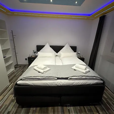 Appartamento Modern Neuburg P - - 2 Zimmer, Komfort, Balkon, Wi-fi, Smart Tv, Grosse Dusche, Kueche